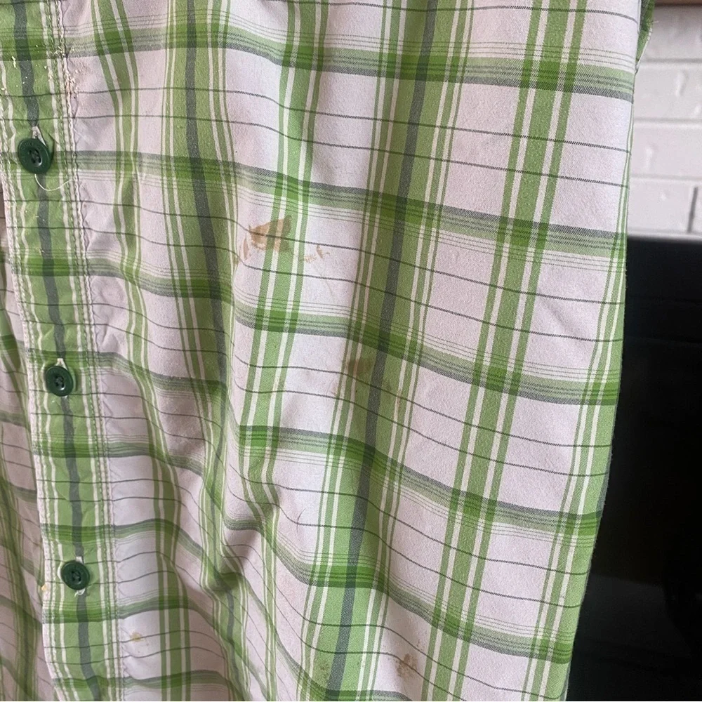 *2/$15* The North Face Men’s Button Down T-Shirt
